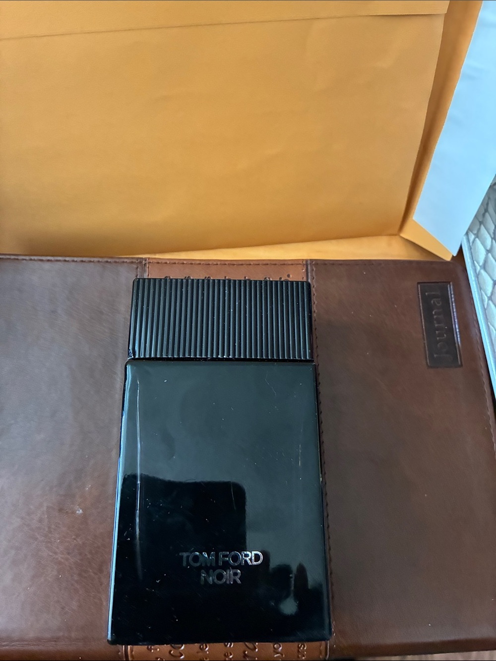 Tom Ford Noir Black Gloss Fragrance Bottle